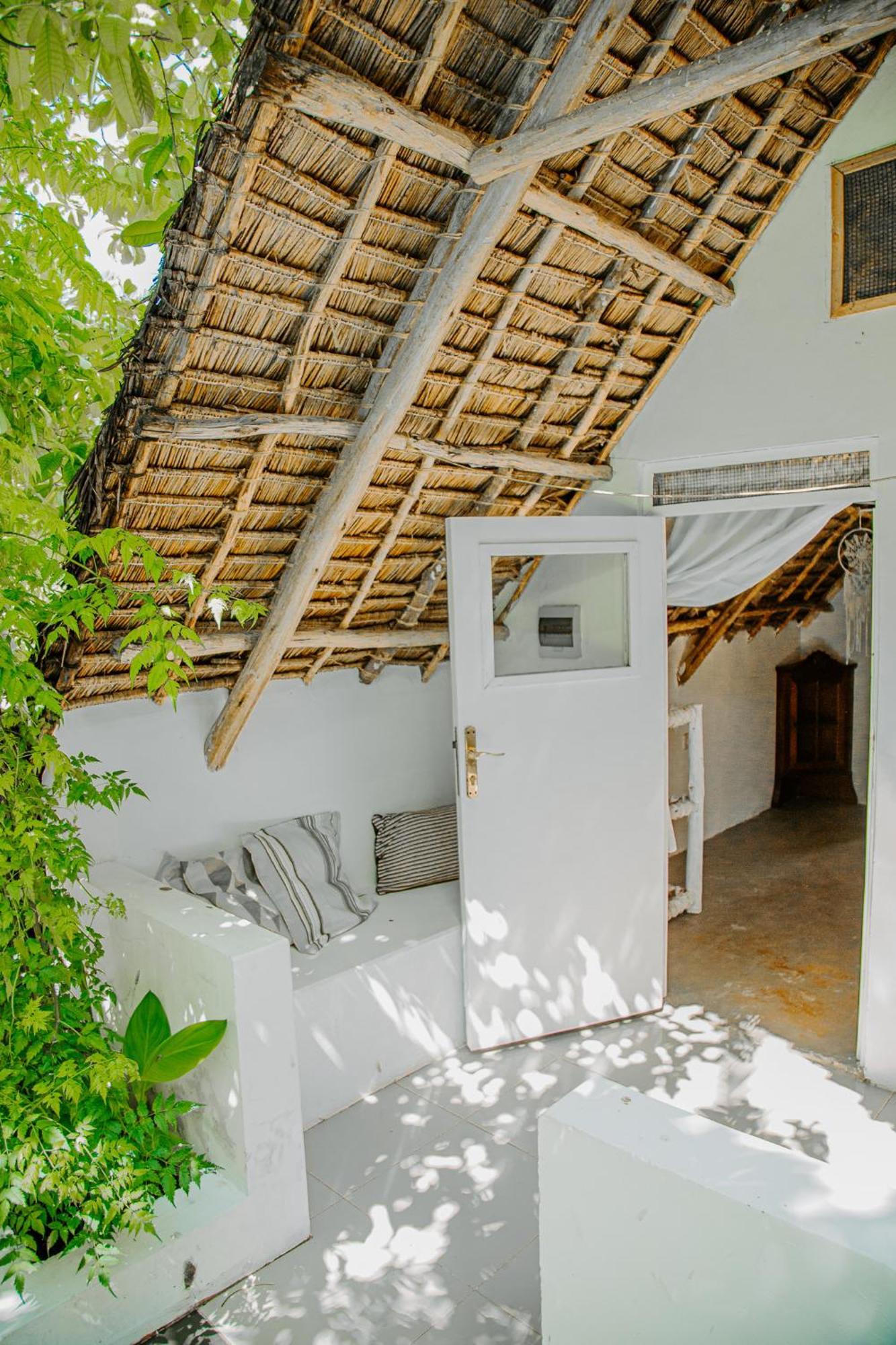 Ocean Boho House Bed & Breakfast Jambiani  Exterior photo